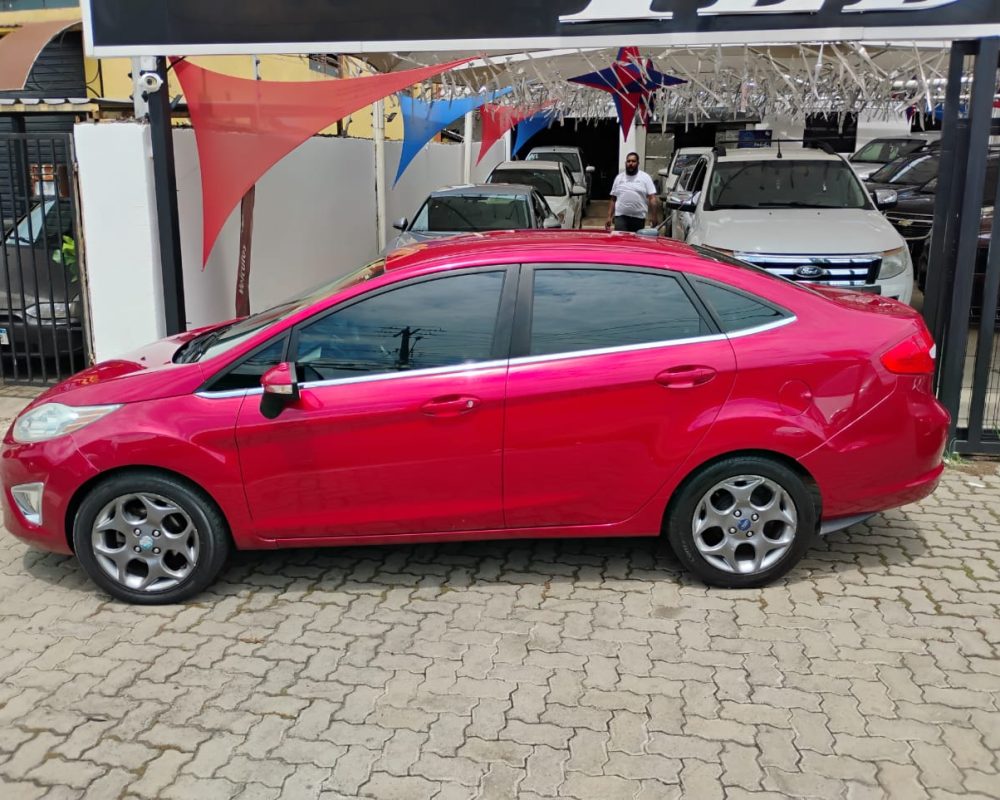 WhatsApp Image 2025-10-29 at 1.37.07 PM