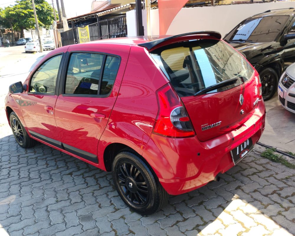 WhatsApp Image 2025-12-06 at 11.51.22 AM (1)